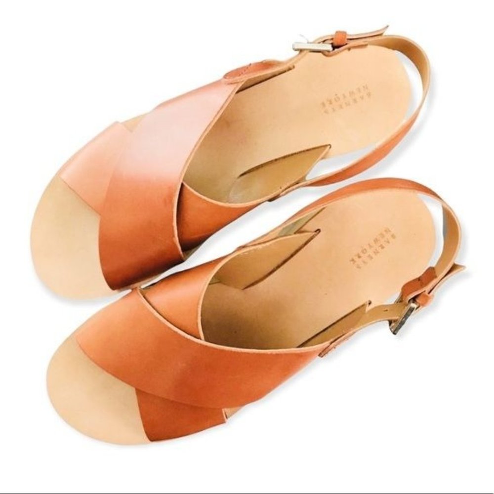 NEW Barney’s NY Crossover Platform Sandals Made in Italy  New Without Tags